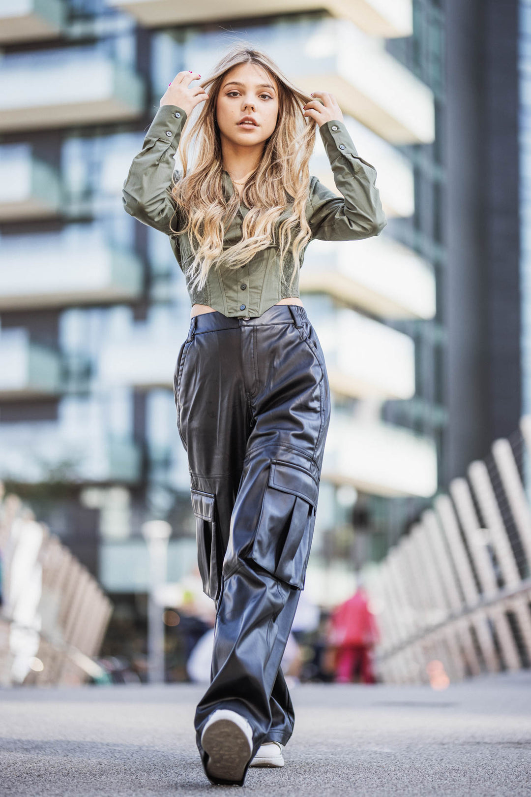 【M】LAST NEST Baggy Leather Cargo Pants BOTTOMS
